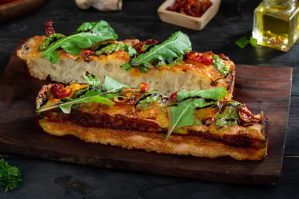 Korean - Pesto & Sundried Tomato Pizza On The Go