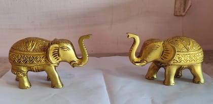 Exquisite Golden Brass Elephants for Home Dcor