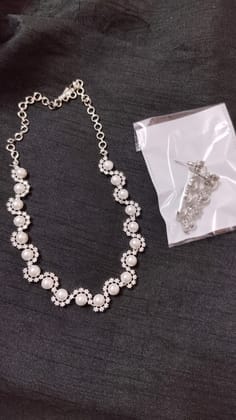 Sonali jewellers set for women