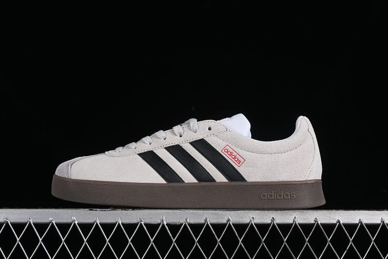 adidasMens Court VL 3 0 - Cream-Euro 41