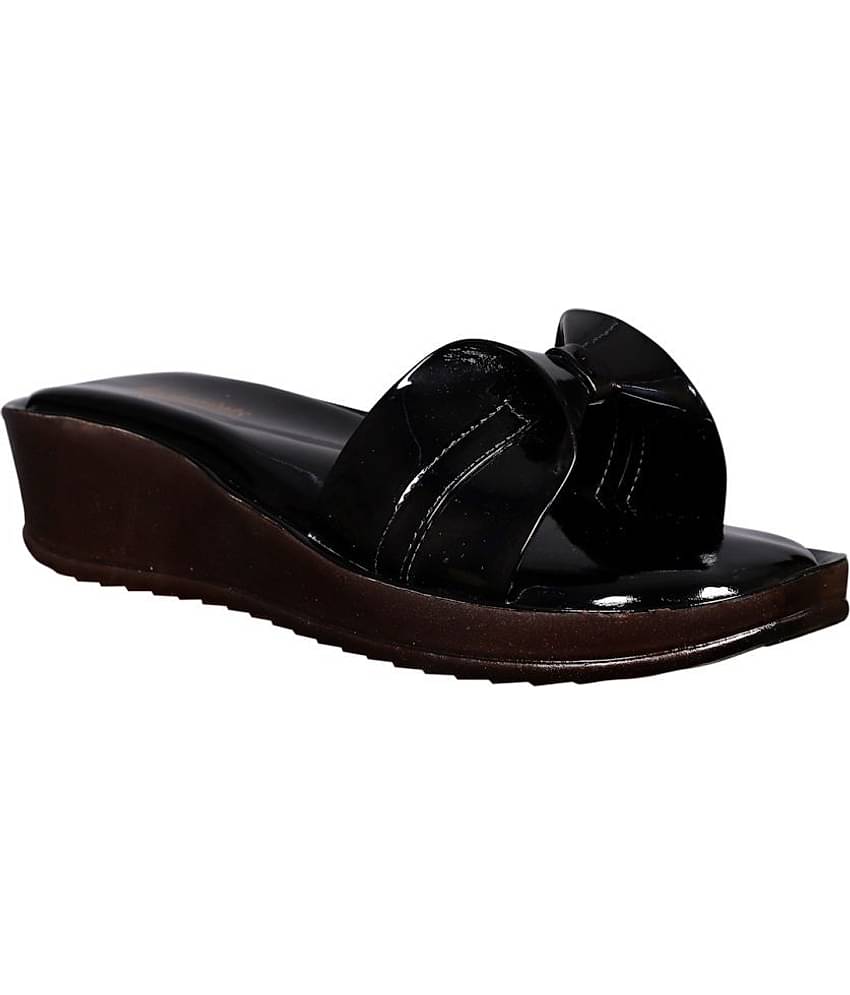 Footprints Black Women's Slip On Heels