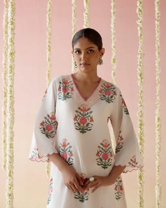 Tulip Pink Floral Buta A-Line Kurta-XXS / Tulip Pink