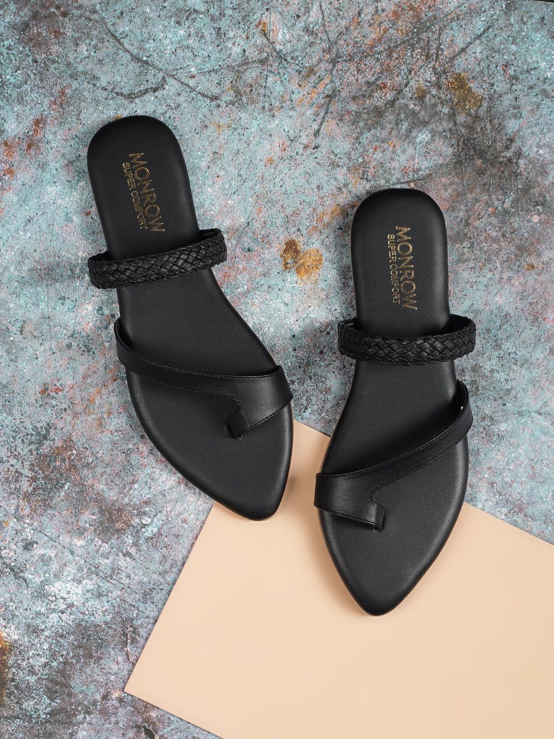 Aria Black Flats-37 / Black