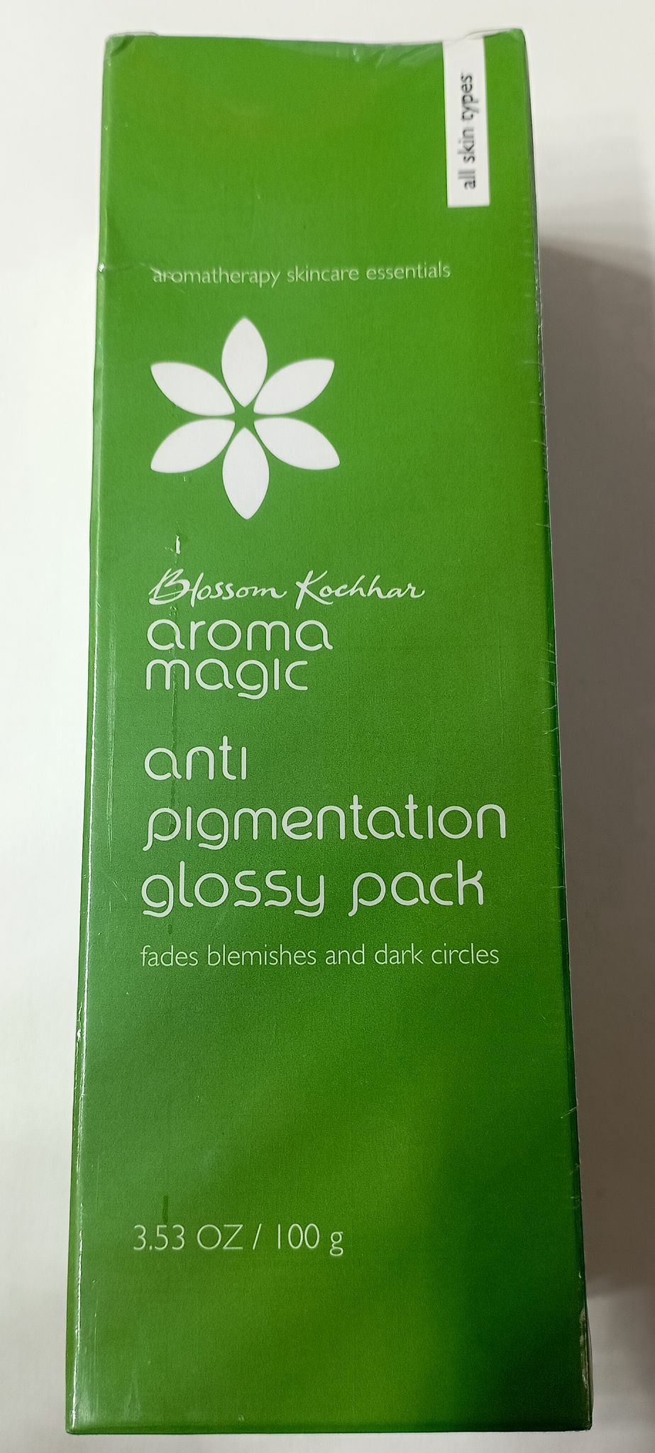 Blossom kochhar aroma magic anti pigmentation glossy pack 100 g