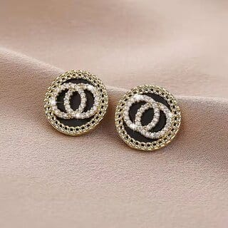 Elegant Black and Gold Stud Earring