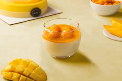 Eggless Mango Tiramisu Jar [1 Pcs]