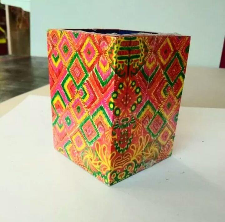Phulkari Utility Holder - Docking Station | Buy online on ZillyBuy