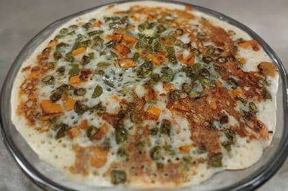 Mixed Veg Uttapam