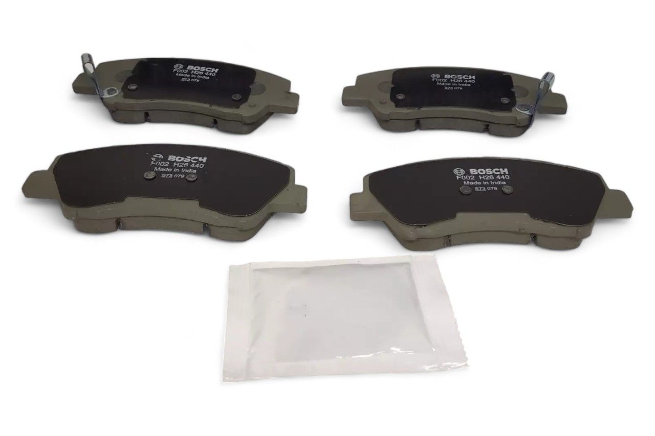 Bosch Front Brake Pad Set AV794415