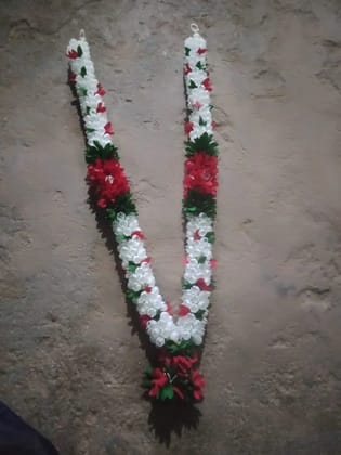 FLOWER GARLAND Enhance Your Celebrations with Floral Elegance