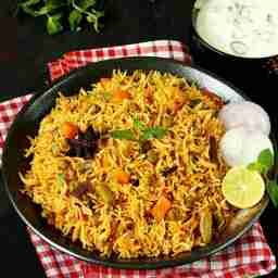 Veg. biryani (with raita)