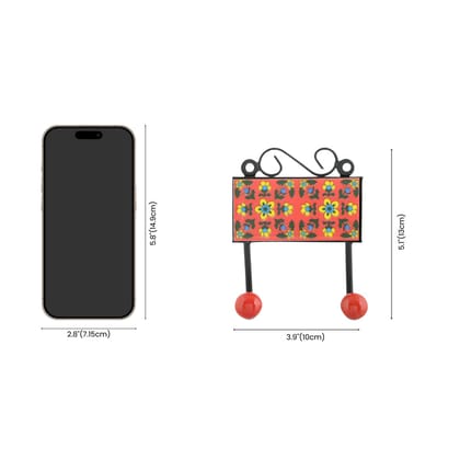 Blue Pottery Inspired  Decorative Key HolderRed2 Hooks