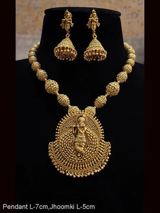 Krishna pendant with matar bead string set