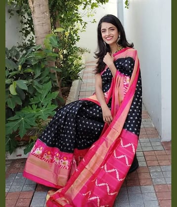 Vkaran Cotton Silk Printed Saree With Unstitched Blouse Piece ( Peach )