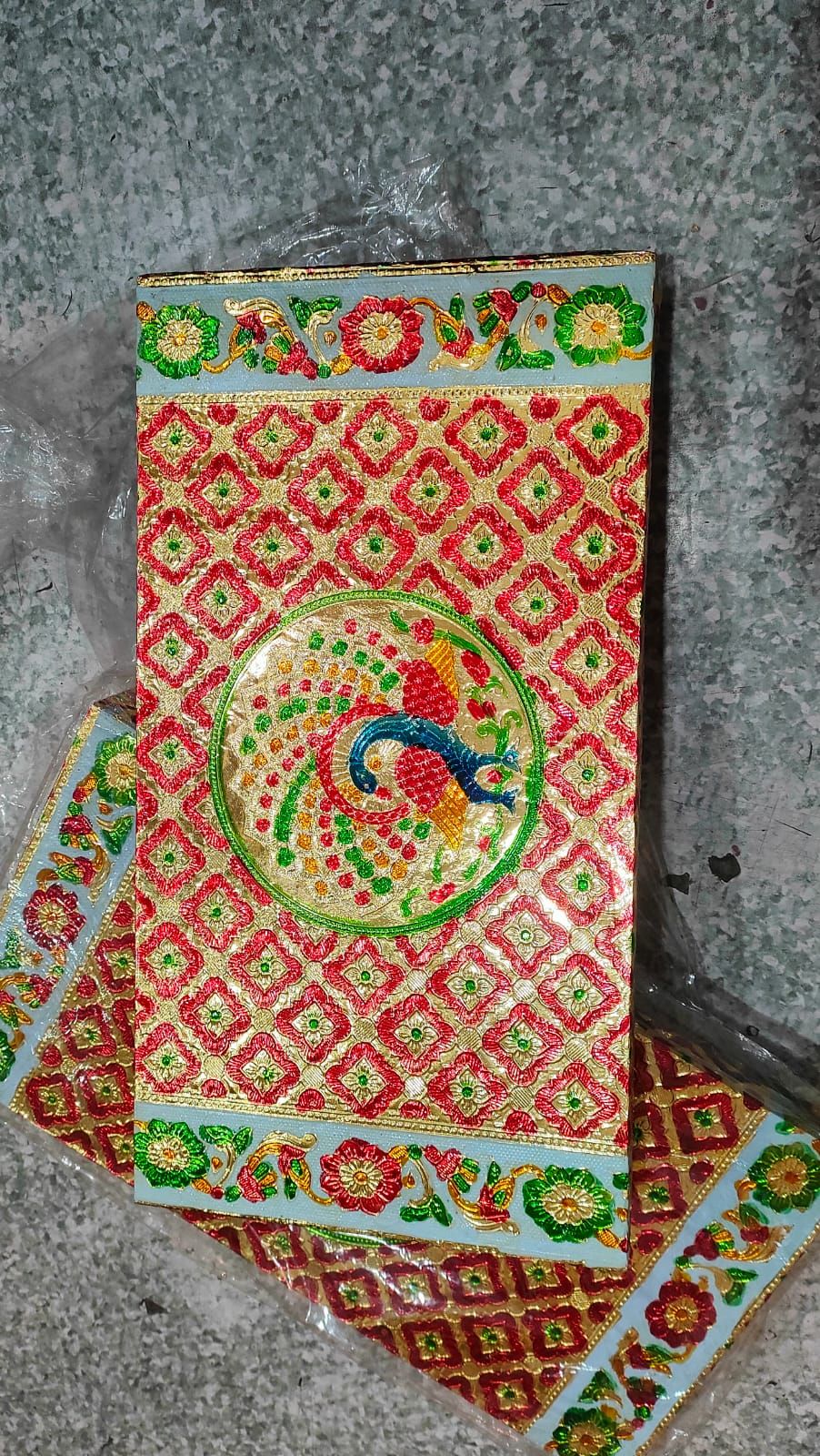 Choti chowki (meenakari)