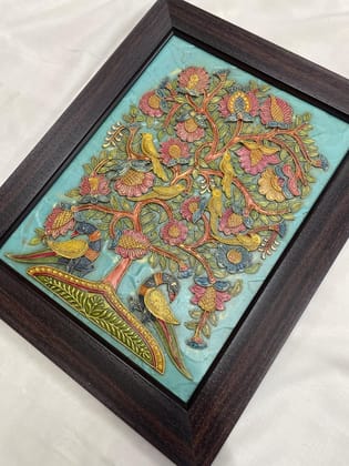 Small Tree with birds Framed Tree of Life Wall Art, Kalamkari Style, Handpainted Birds and Flowers, Traditional Indian Decor (20 * 25 cm) Small Tree with birds Framed Tree of Life Wall Art, Kalamkari Style, Handpainted Birds and Flowers, Traditional Indian Decor (20 * 25 cm)