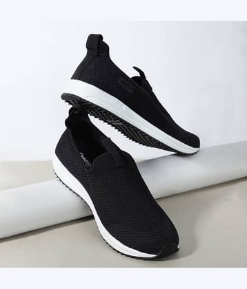 GOLDSTAR Black Men's Sports Running Shoes