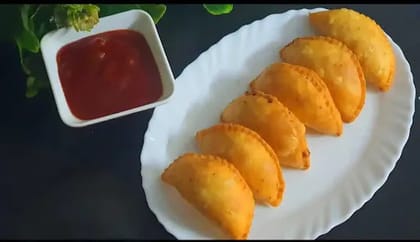 Chicken Samosa [1 Piece]