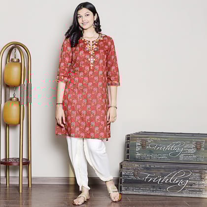 Block printed red embroidered kurta set with dhoti pants-XS