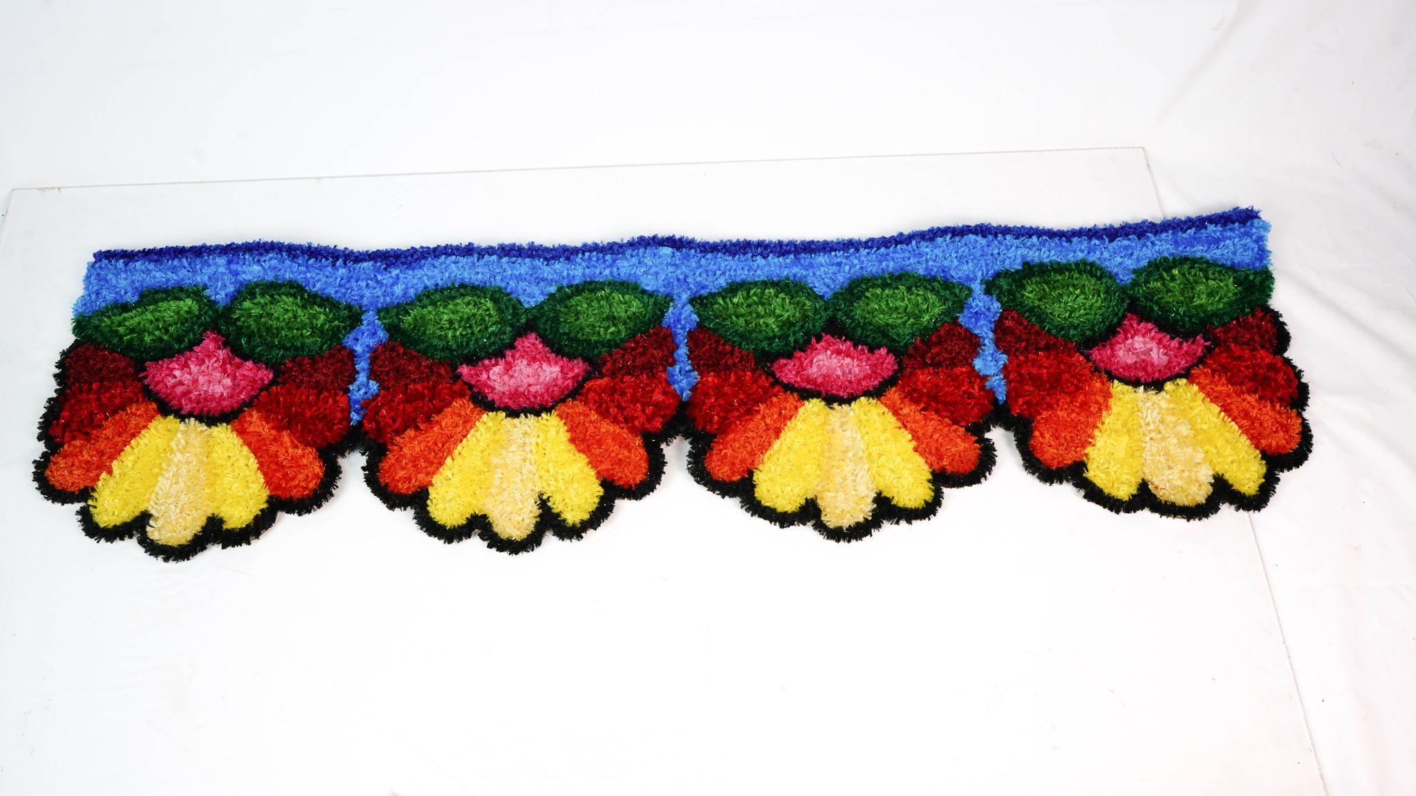 Feather Woolen Mat Rangoli