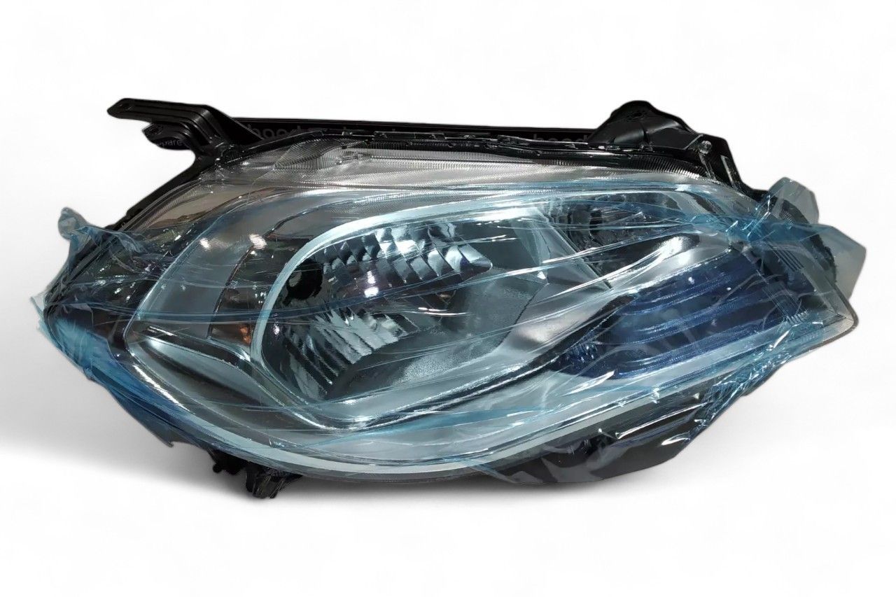 Lumax Head Lamp - RH AV563308