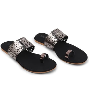 Shoestail Gray Flats