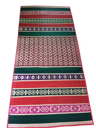 Hand-Woven River Grass Mats - Vibrant Geometric Patterns