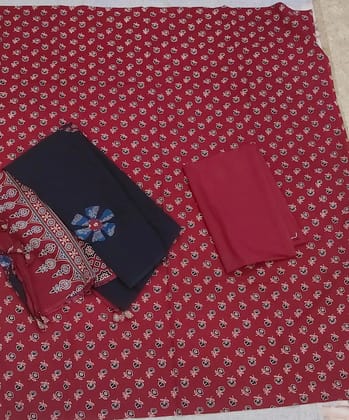 Ajrarkh print suit fabric