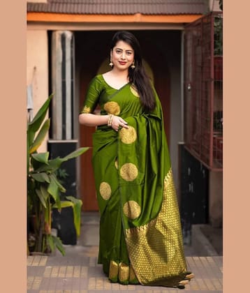 A TO Z CART Banarasi Silk Embellished Saree With Unstitched Blouse Piece ( Maroon )