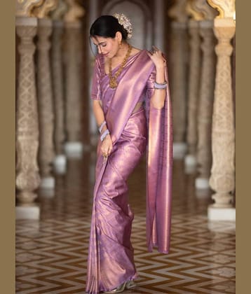 fab woven Art Silk Woven Design Banarasi saree With Unstitched Blouse Piece ( Rani )