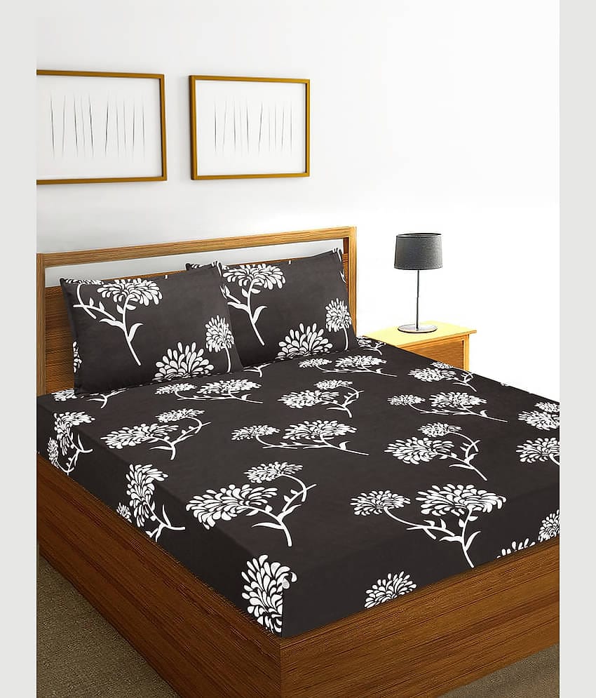 Home Candy Microfiber Floral Double Bedsheet with 2 Pillow Covers-Black