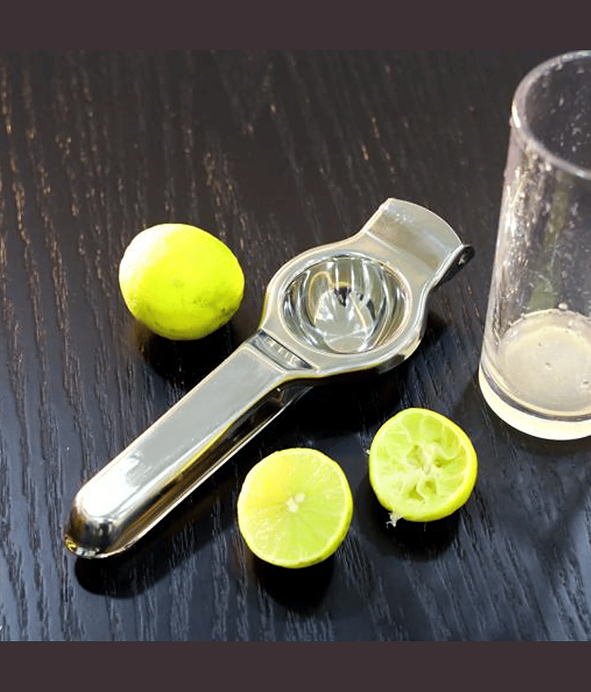 forral 2-in-1 Lemon Squeezer with Bottle Opener, versatile kitchen tool