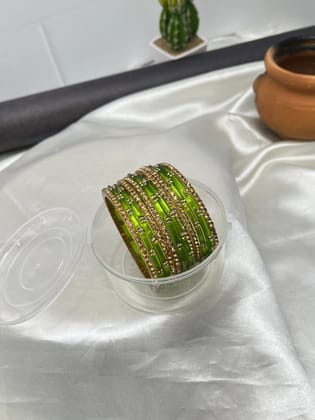 Festival Glass Bangle Set for Gifting Your Loved Ones - Pack-2.2 / 6 Boxes