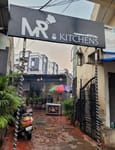 Mr. Kitchen 