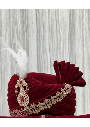 MAROON MICROVELVET AARI EMB  SAFA