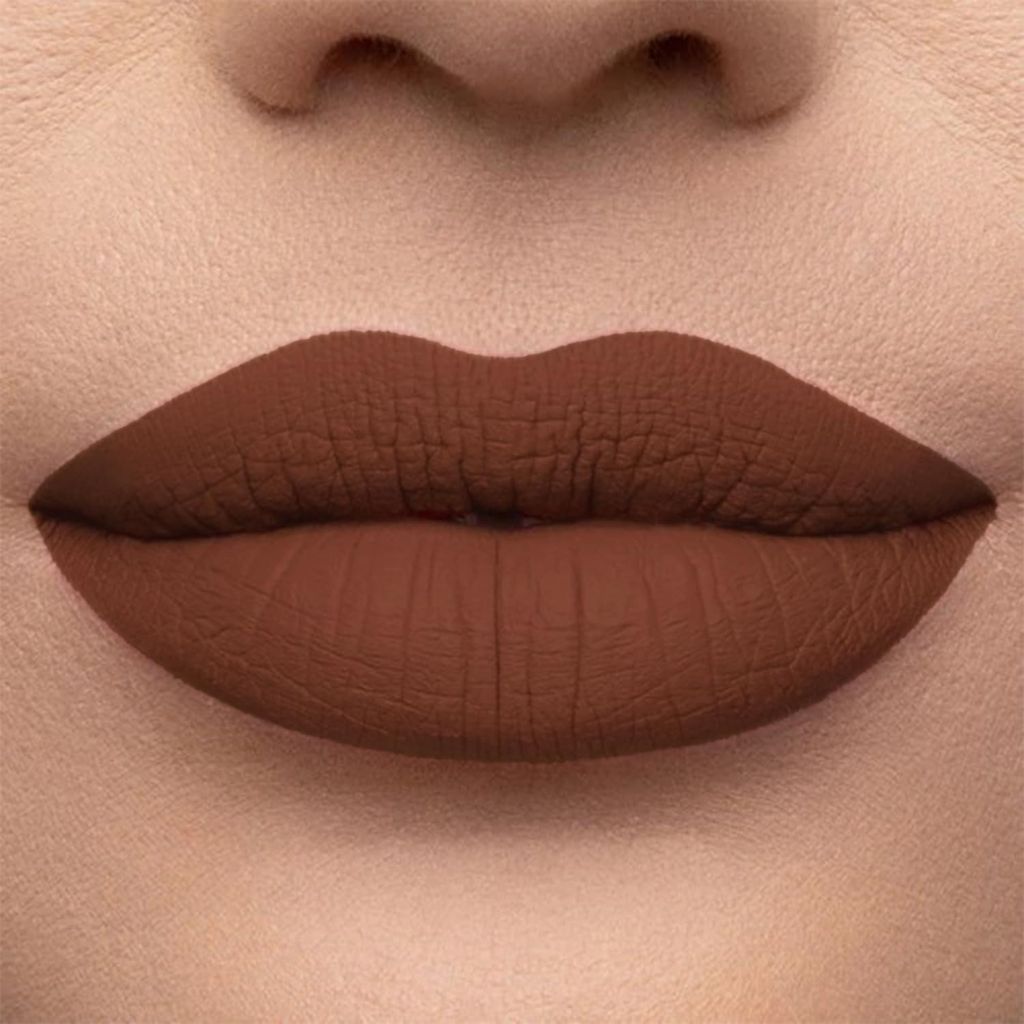 STARSTRUCK BY SUNNY LEONE Intense Matte Lip Color | VEGAN and has Vitamin-E & Essential Oils � Almond, Sesame, Sunflower, Jojoba