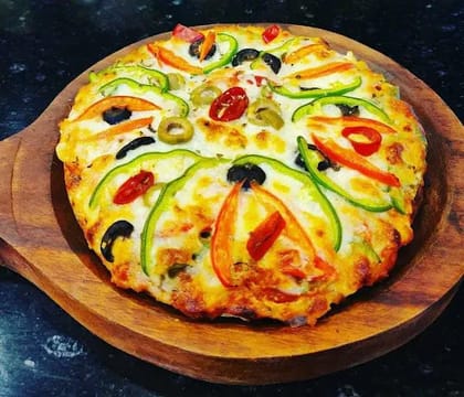 Veg CB Special Pizza [8 Inches]