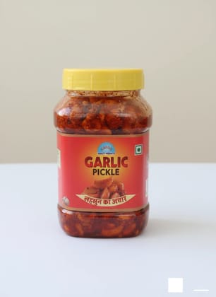 Kandi Area Fruits(KAFRO) Garlic Pickle Jar - 1 Kg