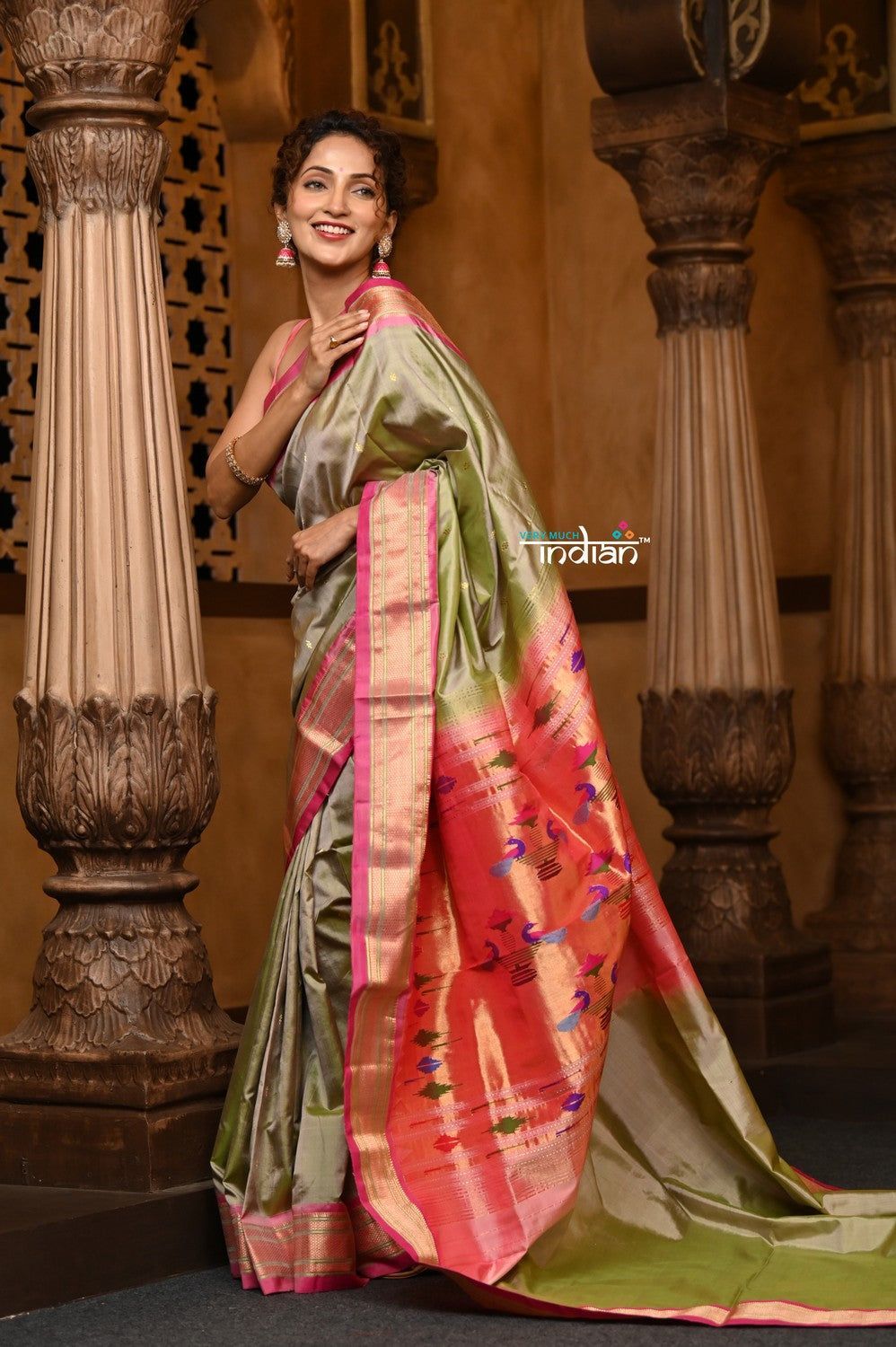 Parampara ~ Handloom Pure Silk Paithani Saree with Traditional Double Pallu in Dual Tone Green Pink