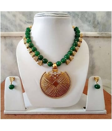 Sunhari Jewels Green Alloy Necklace Set ( Pack of 1 )