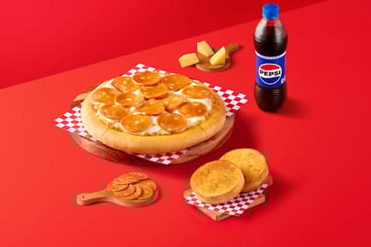 Chicken Pepperoni (Personal) With Garlic Bread And Pepsi
