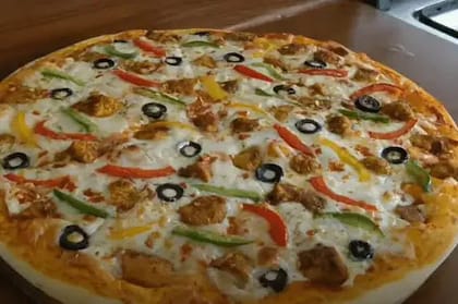 Chicken Tikka Pizza