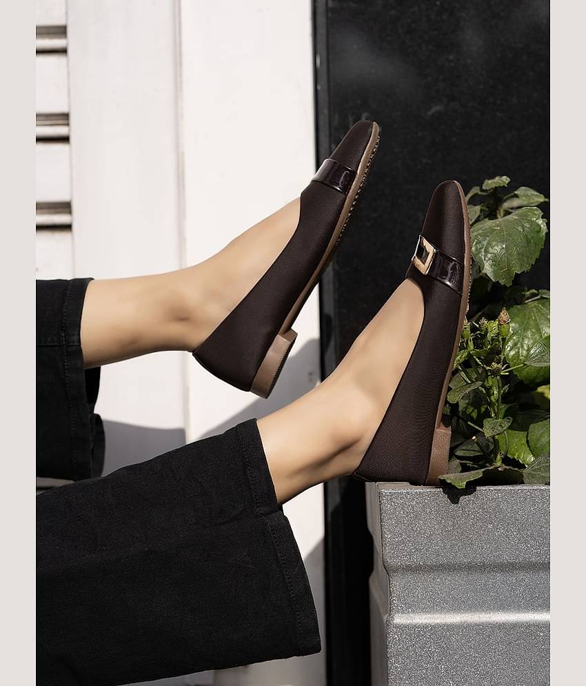 Shoetopia - Black Women's Casual Ballerinas