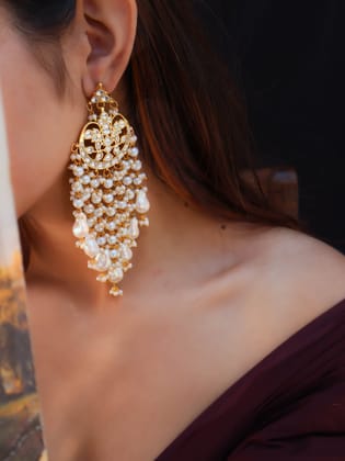 Zeenat Kundan Pearl Earrings-Gold