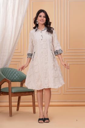 Schiffli Chic Tunic Elegant Embroidery for a Timeless Look-BEIGE / L