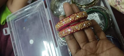Stylish Bangles for Blouses