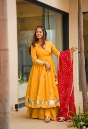 Beatifull Anarkali Gown Duppata Outfits Beatifull Anarkali Gown Duppata Outfits