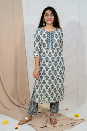 Needle & Thread Grey Cotton Kurta and Pant Set-S