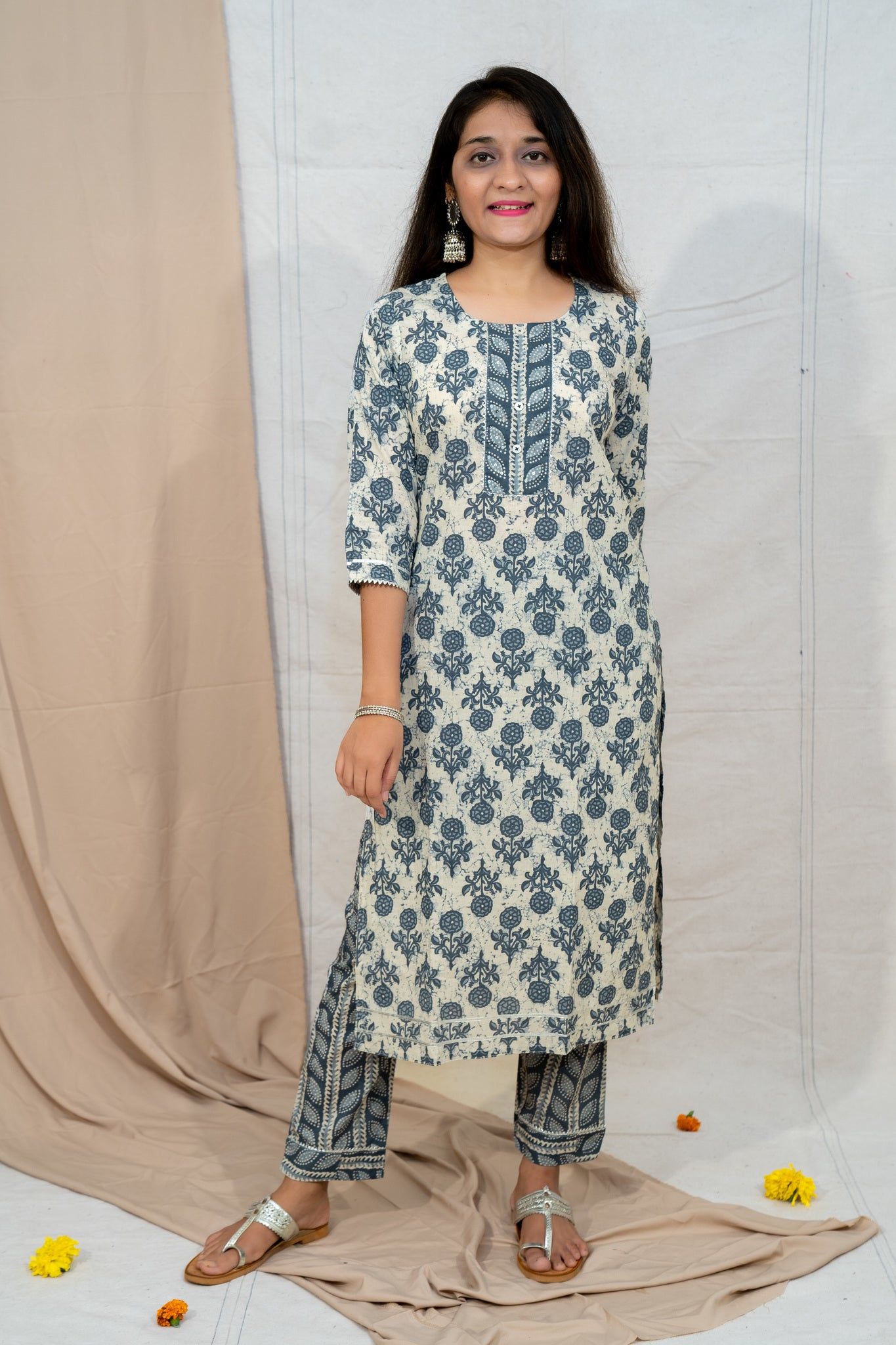 Needle & Thread Grey Cotton Kurta and Pant Set-S