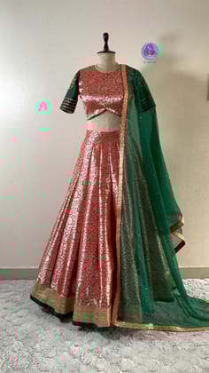Benarasi lehenga set-XS